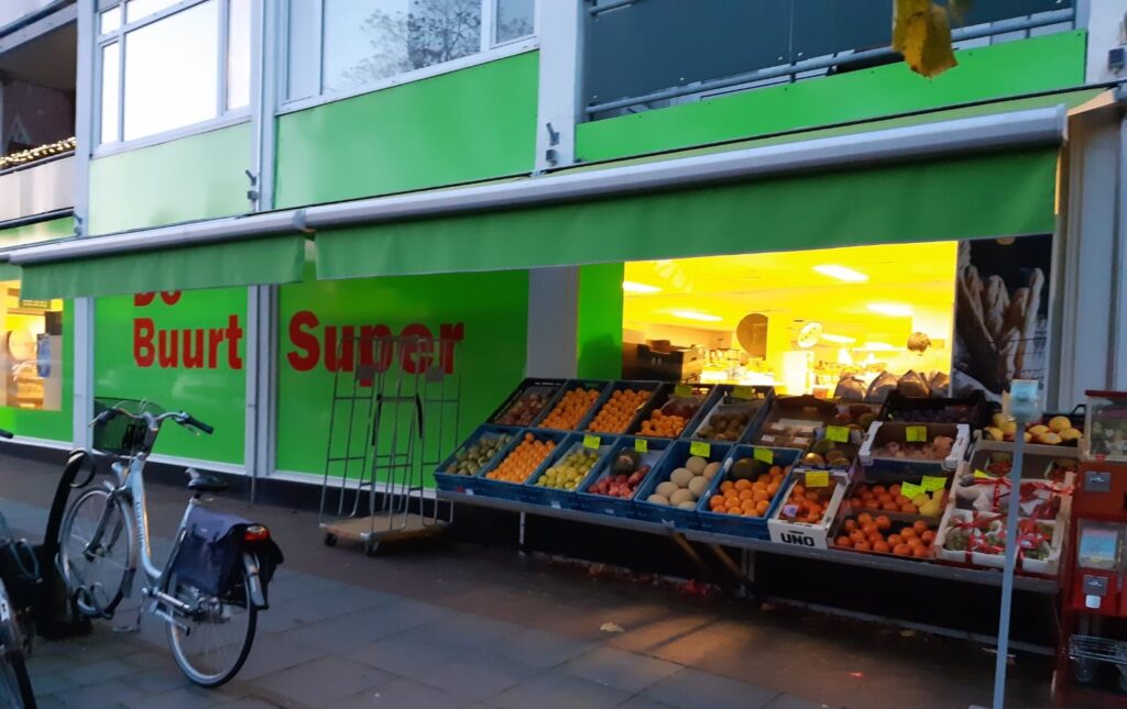 De Buurtsuper Belcentrale bij De Buurt Super