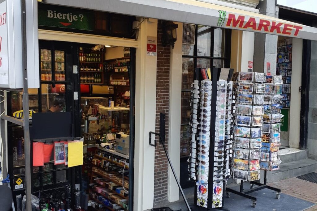 Panday Souvenir & Supermarket