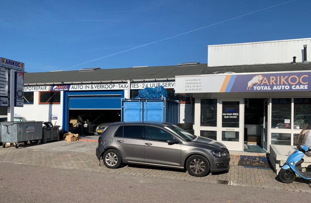 Autoschade Arikoc