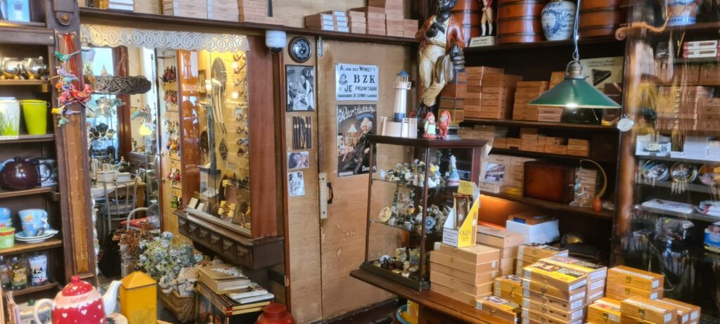 Tabak-, Sigaren-, Koffie- en Theehandel ‘De Zeeman’